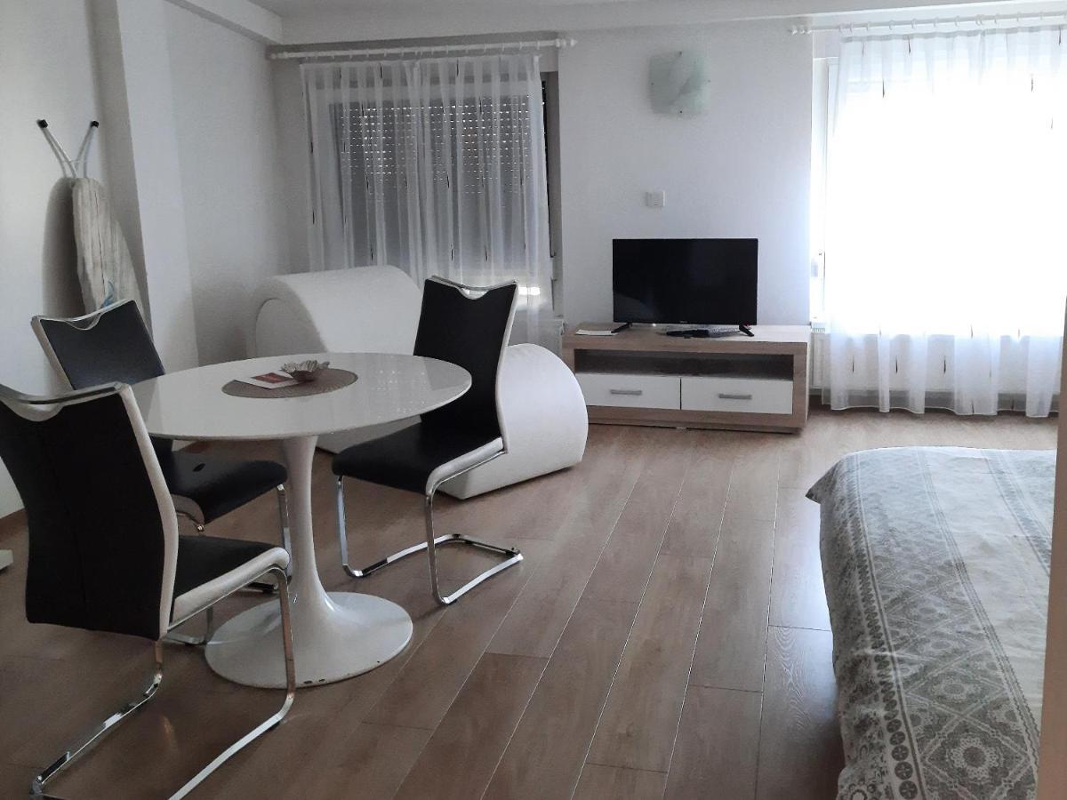 Apartman Mmvg Studio Zagreb Airport Velika Gorica Exterior foto